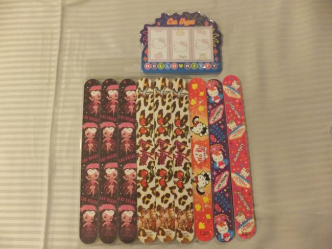 キティーちゃんグッズもご当地バージョンでお薦めです。<br /><br /><br />帰国に備え、液体物などの荷物整理もして寝たのは１時頃でした。