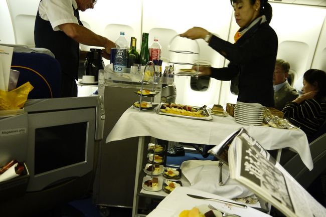 最後のデザートはワゴンサービス。<br />好きなデザートを選べるのがいい。<br /><br />