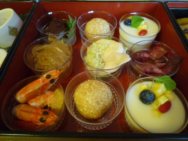 デザートなどなど。<br /><br />どれも美味しかったです！