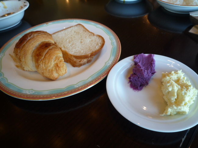 右のパイナップルのバター。<br />これが人気みたいです。