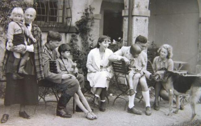 1944年7月日 反逆者 シュタウフェンベルグ伯爵夫人と子供たちのその後 バーデン ビュルテンベルク州 ドイツ の旅行記 ブログ By Jijidarumaさん フォートラベル