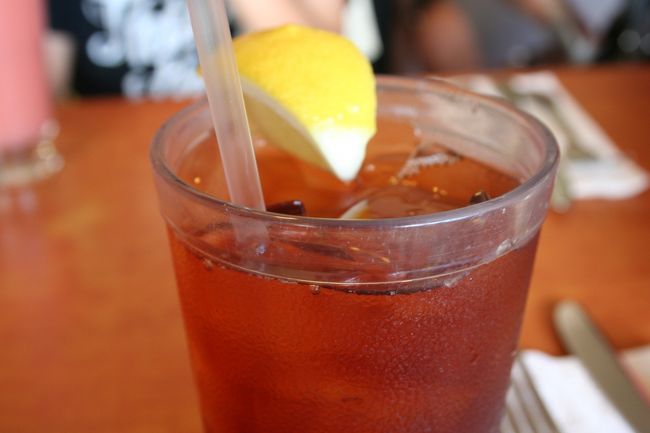 サラトガ通りのエッグスン・シングス。<br />ホテルから徒歩でテクテク。