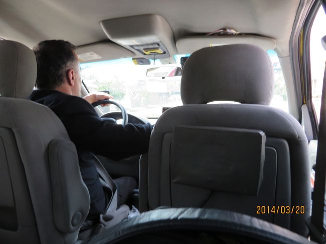 １日しかないフリー、22年前に行けなかったあの場所に行く為にタクシーに乗り込みます。