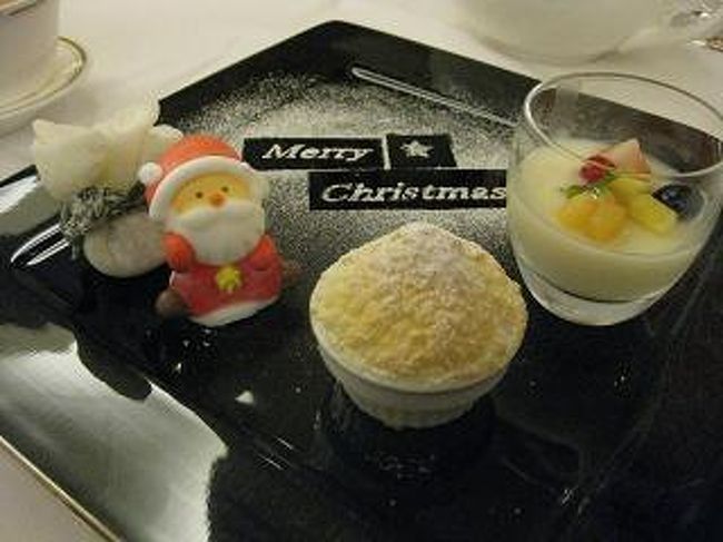 最後のデザートが可愛くて食べるのがもったいなかったです<br />でも美味しく頂きました