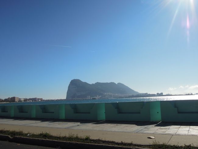 ジブラルタル_Gibraltar かつての難攻不落要塞!地中海の入口にそびえるランドマーク