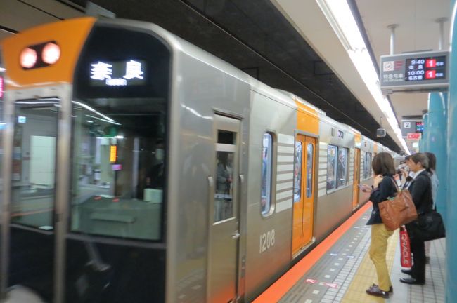 なんばから近鉄電車に乗り換えます。