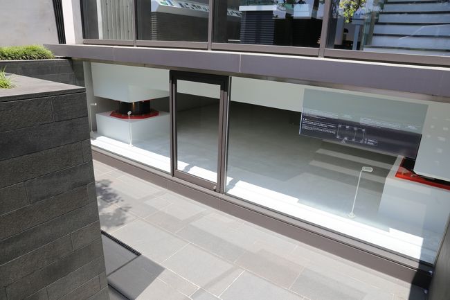 奥村記念館　免震装置。