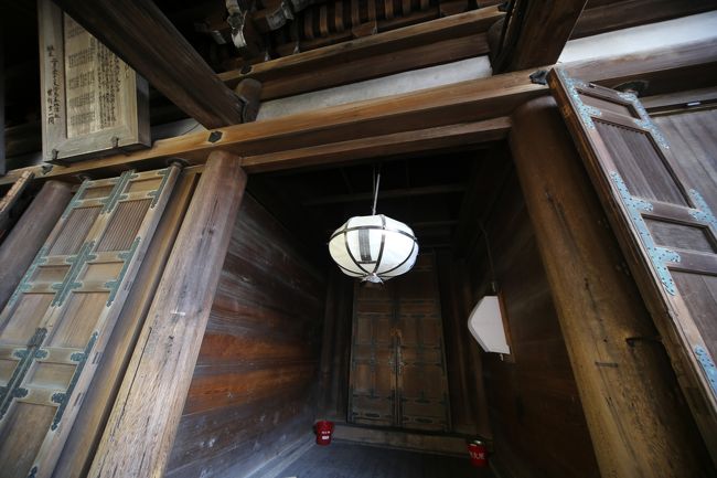 東大寺　二月堂提灯。