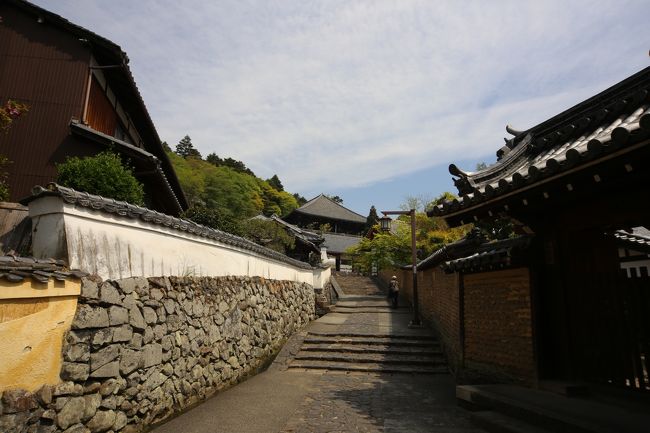 東大寺　二月堂を振り返ります。