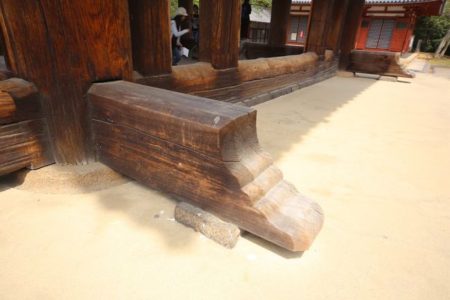 東大寺　鐘楼。