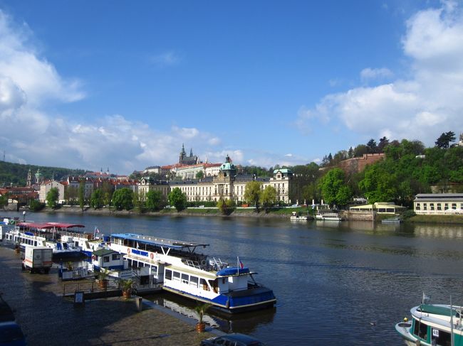 あっと言う間にプラハ観光終了。
