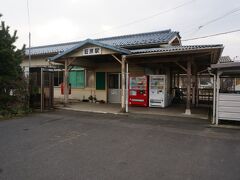 湯の川温泉最寄りの荘原駅

無人駅