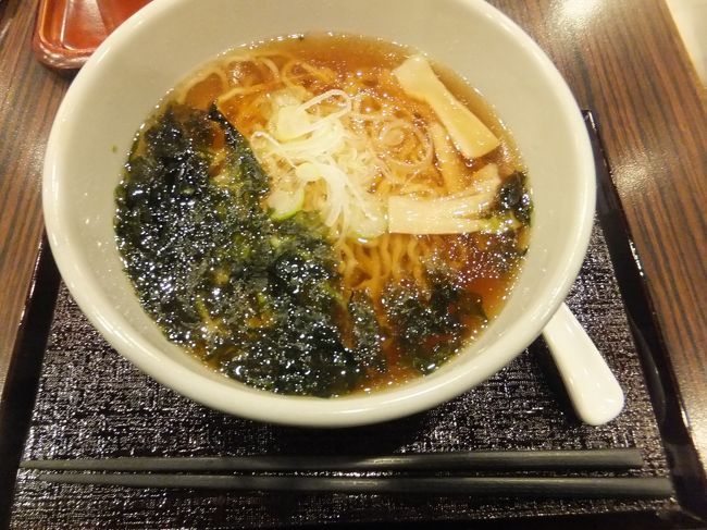 ギリギリドーミインの夜鳴きそばを食べることができました。<br />さっぱりおいしくいただきました。