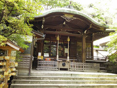 御田八幡神社では、旅の安全を祈願です。