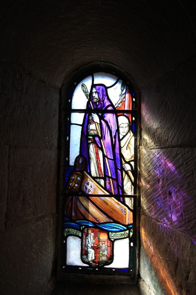 聖マーガレット礼拝堂のステンドグラス。<br />かわいらしい礼拝堂でした。