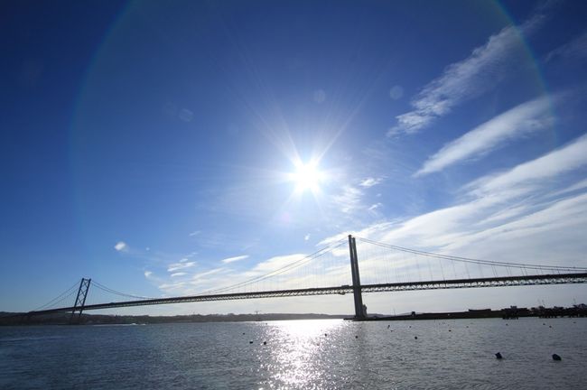 少し先にある自動車用の橋もかなり立派だった。<br />同時に見れて得した気分。