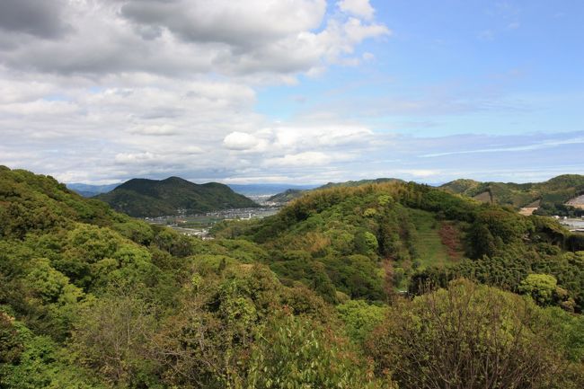植物園内からも風景を楽しむことが出来る。「昔、子供を連れてよく来た」との話も。