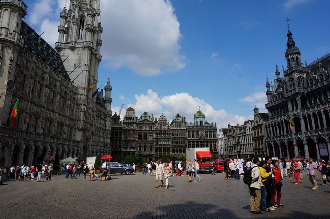 王の家を出てまたパシャリ。