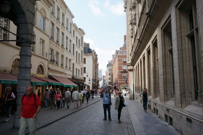 次は小便小僧へ向かう。