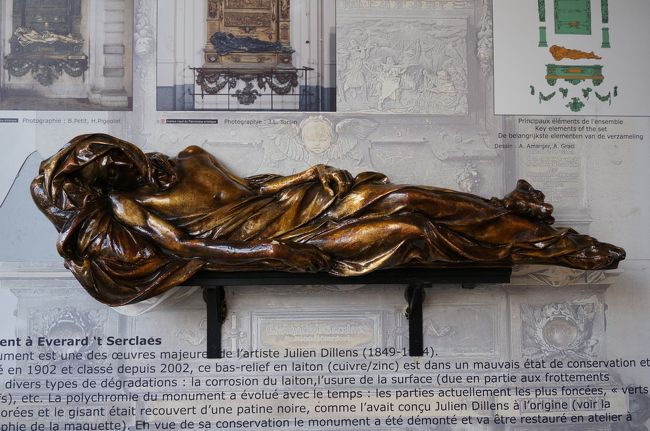 途中で立ち寄ったセルクラースの像。<br />触れると幸せになるらしいが、触るのを忘れた…