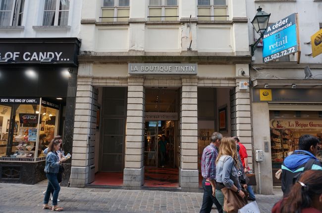 タンタンのミニチュアも購入。