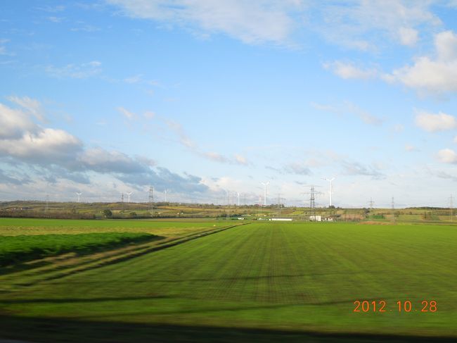 ブダペスト→ウィーン間、検札がありませんでした。<br /><br />これって無賃乗車とかできちゃうんじゃ？<br /><br />と考えながらウトウト