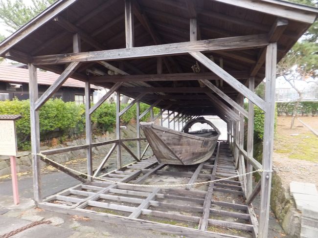 船がありました。当時使われていた船なのでしょうか。