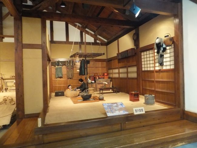 当時の住宅の様子。おしんの世界です。