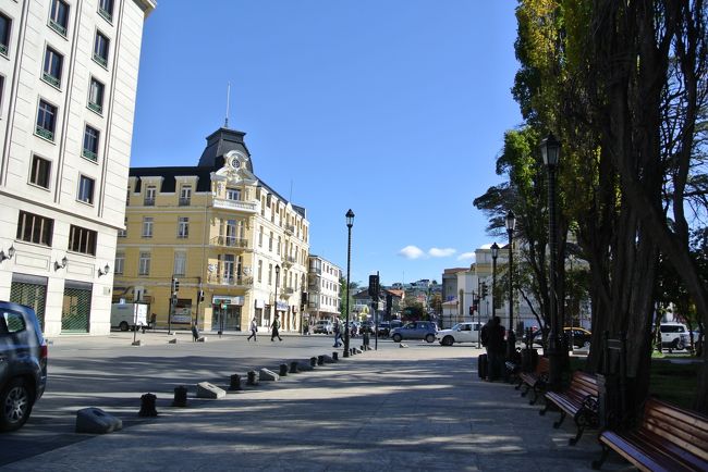 さらに車に乗り、