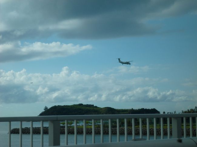 最後に国際通りにいったあと、、レンタカーを返却しにいきました。<br />