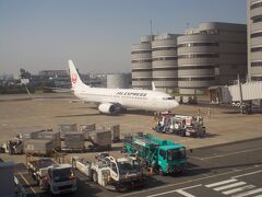 羽田空港第１ターミナル。　　秋田行き、JAL1265便。