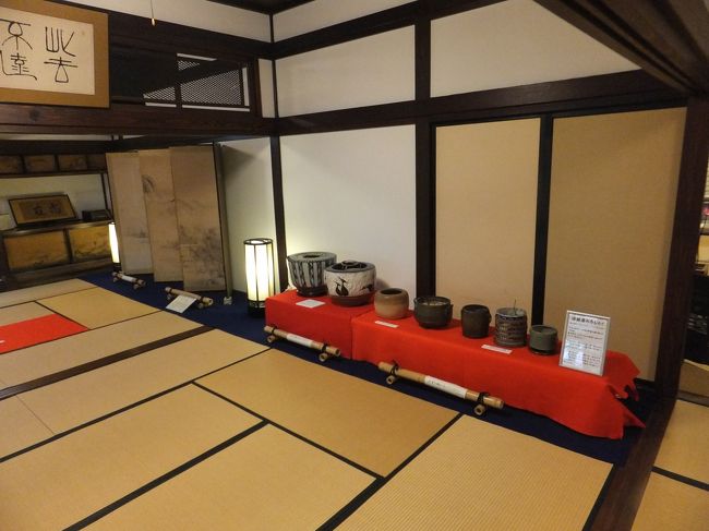 当時、寒さをしのぐために使われた暖房器具？なども展示されていました。