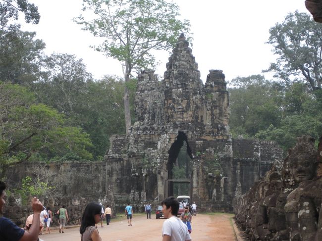 アンコールトムの画像は、此処までです。