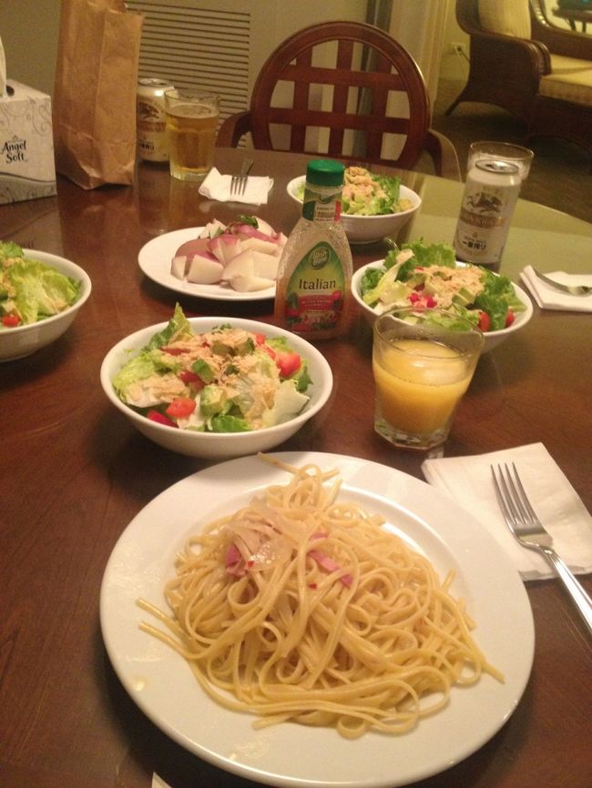 コンドミニアムの夕食も楽しい