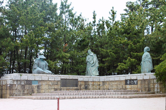 弁慶、義経と富樫の歌舞伎上の場面のブロンズ像。<br />迫力がありました