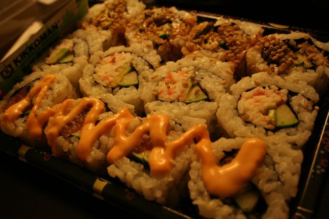 こりゃ〜取り合いっこです。(^^;)