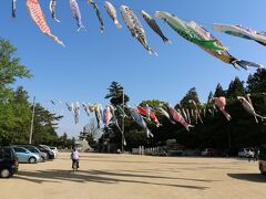 最後の訪問地、吉備津彦神社に到着。