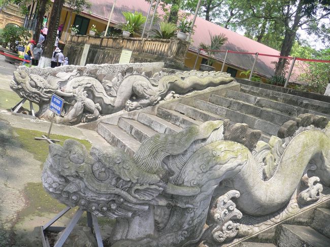 龍の階段　これより上が皇帝の居住区だったとか<br />ロープが張ってあり通れないです<br />えーと　広くて色々あるのでくまなく見ると結構時間が掛かります