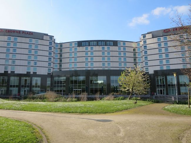 あ、やはりクラウンプラザにつながっています♪<br />