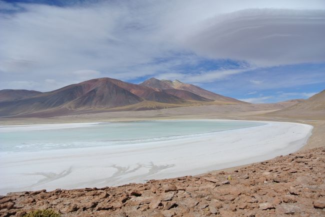 Salar de Tuyaito - super windy, and it was difficult to stand still! 
