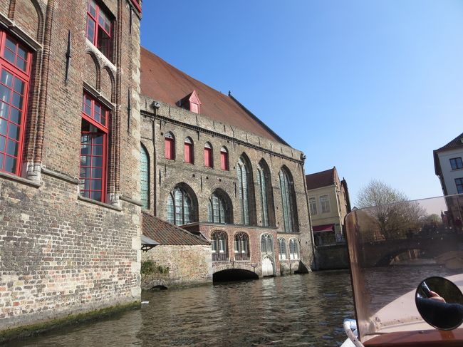 乗り場の前を通りすぎて・・