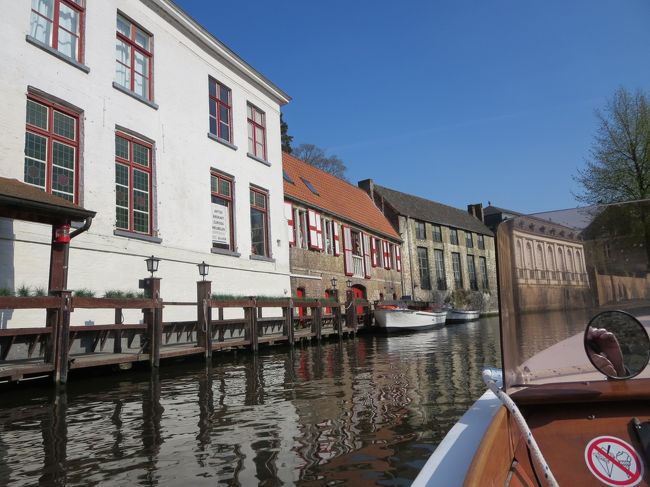 雰囲気のある建物がたくさん♪<br /><br />さすがに、建物の名前は、ほとんど忘れてしまいました(^_^;)