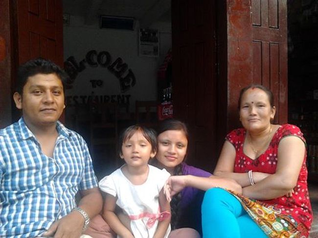 ヒマラヤン・ゲストハウスのクマール一家にはホント、毎日よくお世話になりました。 