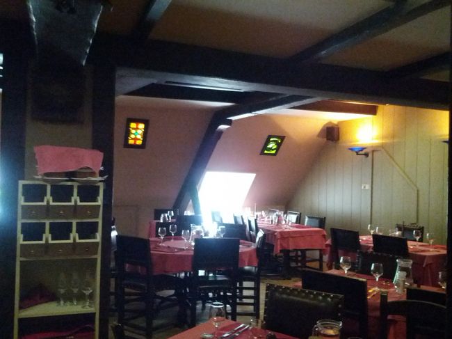 店には二階があって、いい雰囲気である。<br />トイレが二階にあったので、行ったときにわかった。