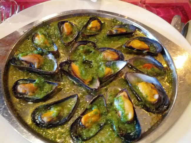 ムール貝のエスカルゴソース。<br />幸福な味。