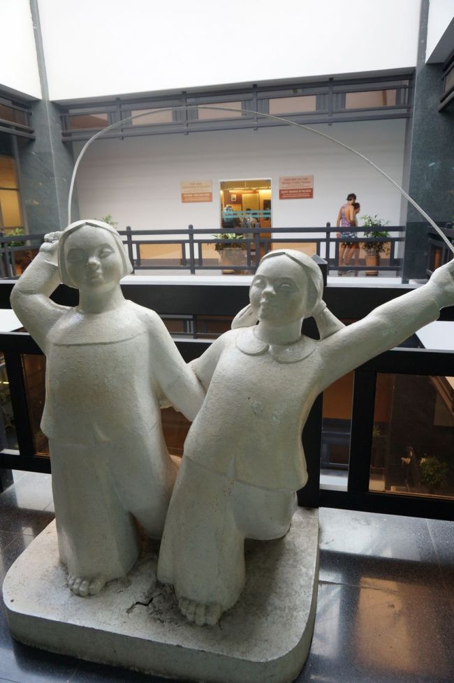 戦争のない平和な地球になってほしいですね