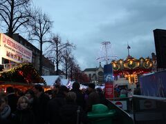18時半にメトロのサン・カトリーヌ広場に到着。