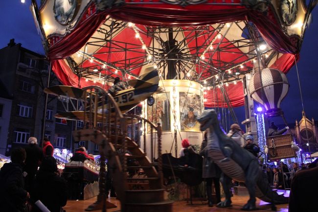 一風変わった素敵なメリーゴーランド