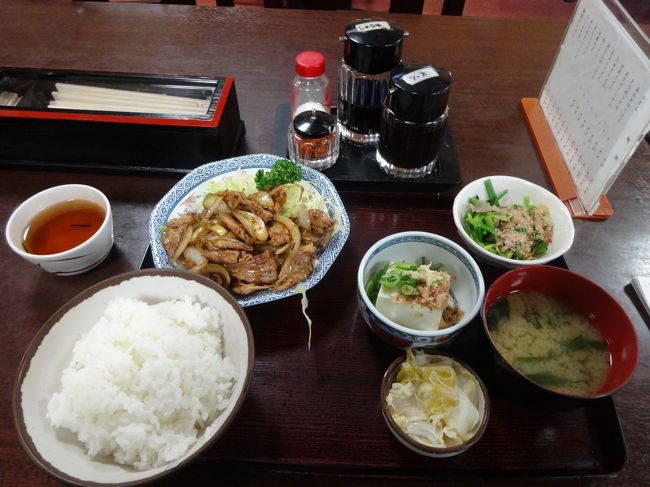 生姜焼き定食　￥900