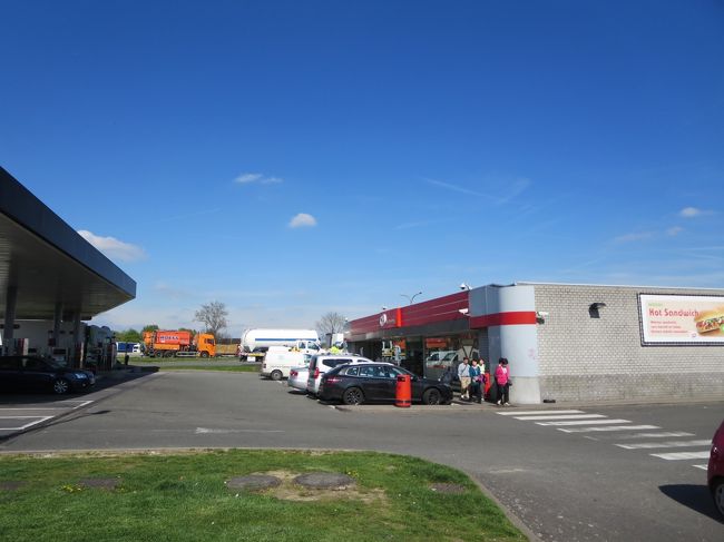 一度、ＳＡでお手洗い休憩です。<br /><br />